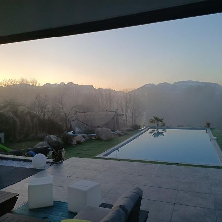 Chambres, Cuisine, Piscine, Spa, Billards, Airhockey, Nature Fillinges Buitenkant foto
