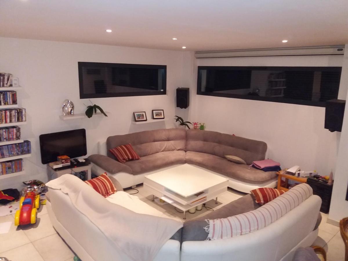 Chambres, Cuisine, Piscine, Spa, Billards, Airhockey, Nature Fillinges Buitenkant foto
