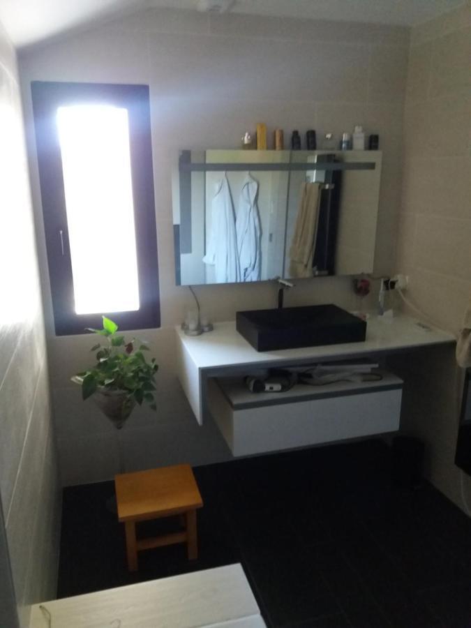 Chambres, Cuisine, Piscine, Spa, Billards, Airhockey, Nature Fillinges Buitenkant foto